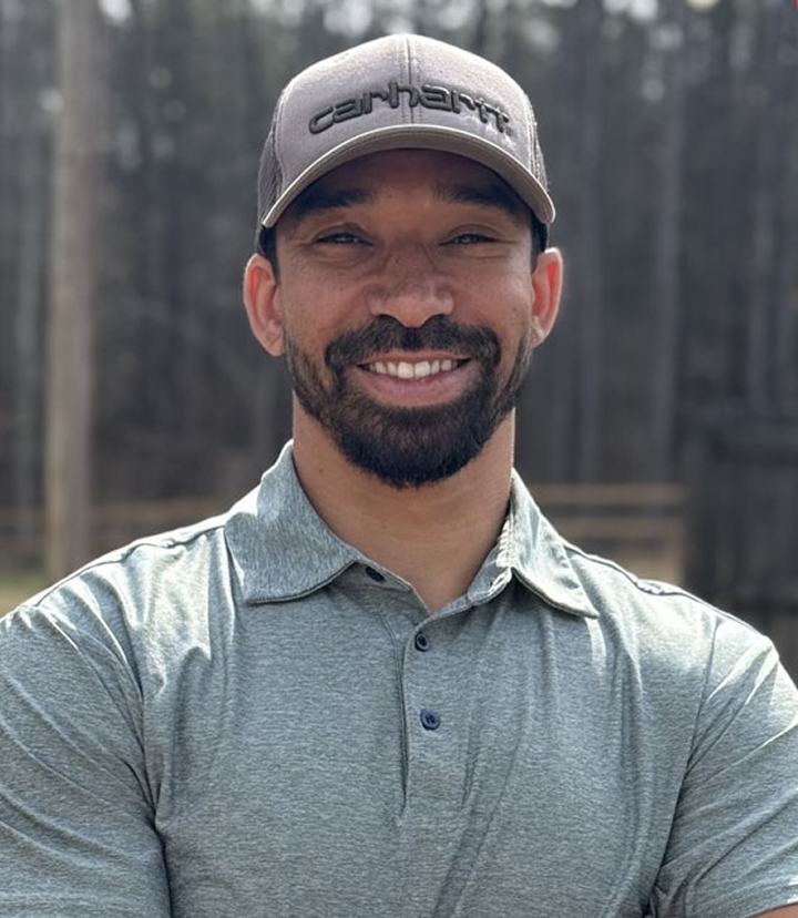All Seasons Roofing employee